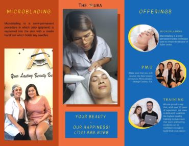 Which services and courses does The Aura Beauty Academy offer?