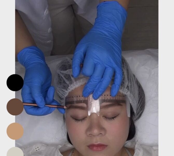 Sculpt beauty yourself, every millimeter of your eyebrows with the exciting Eyebrows Course!